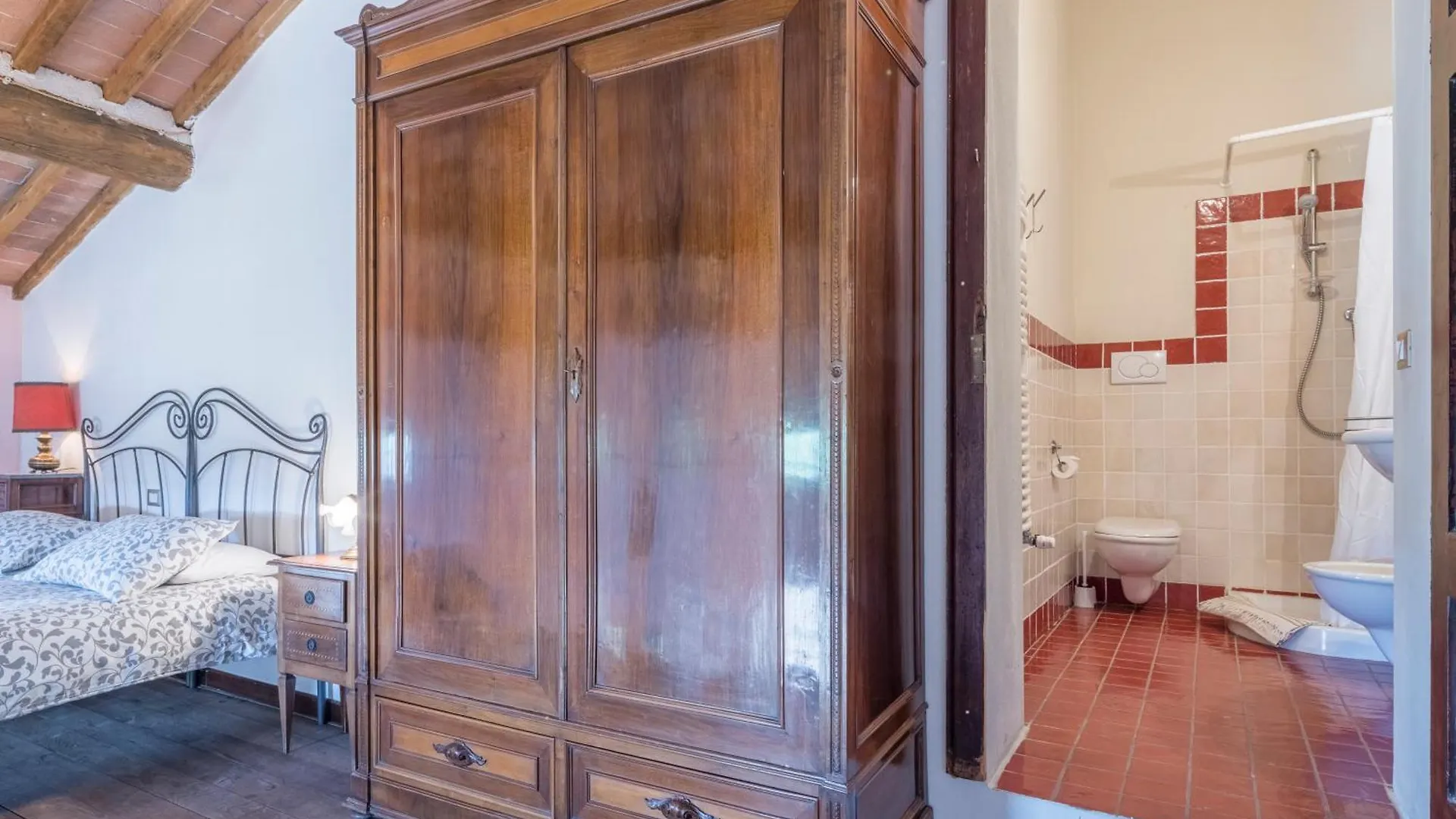 Country house San Paolo Farm, Wifi, Pool, Val Di Cecina Guest House Montecastelli Pisano Italy