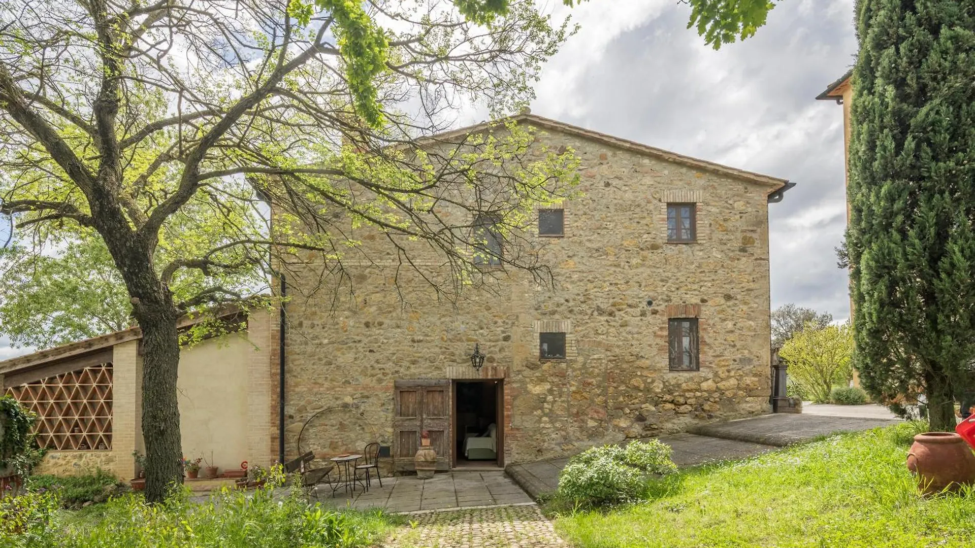 San Paolo Farm, Wifi, Pool, Val Di Cecina Guest House Montecastelli Pisano 0*,  Italy